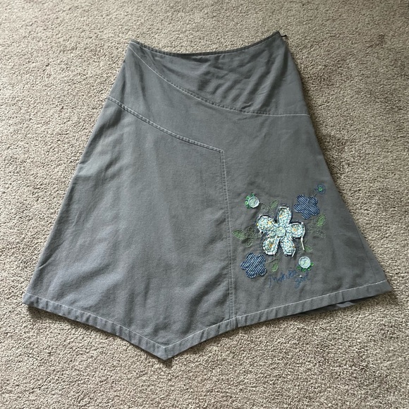 Floral Asymmetrical Skirt - Picture 2 of 5
